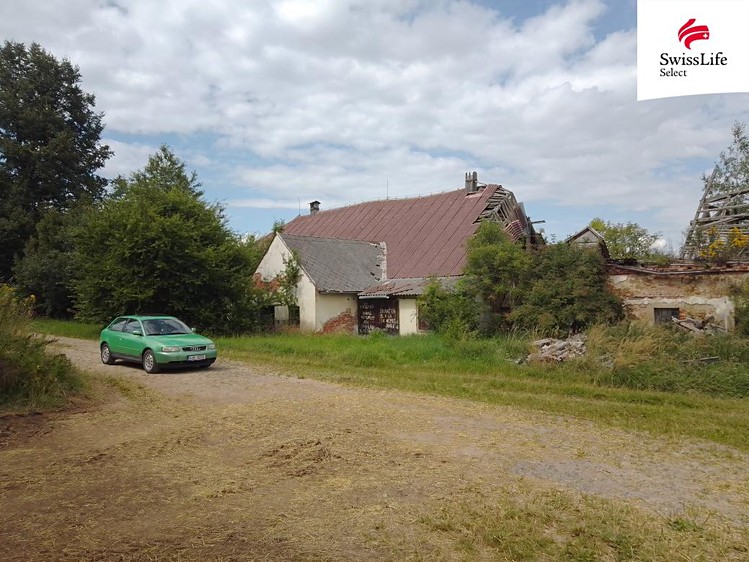 Prodej zemědělského objektu 800 m² - foto 1