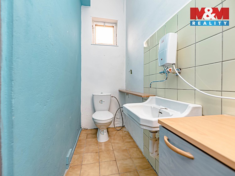 Prodej kanceláře 154 m² - foto 2