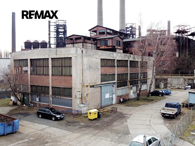 Prodej výrobní haly, prostoru 500 m² - foto 1