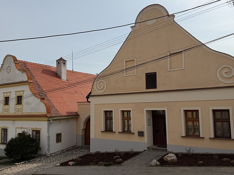 Prodej ubytovacího zařízení 212 m² - foto 2