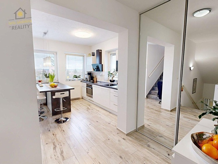Prodej komerční nemovitosti 580 m² - foto 7