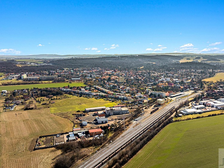 Prodej výrobní haly, prostoru 1 970 m² - foto 1