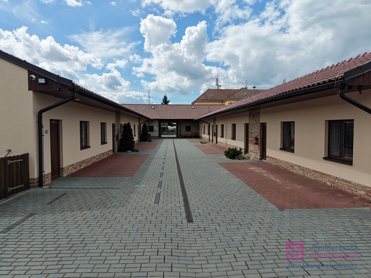 Prodej ubytovacího zařízení 664 m² - foto 8