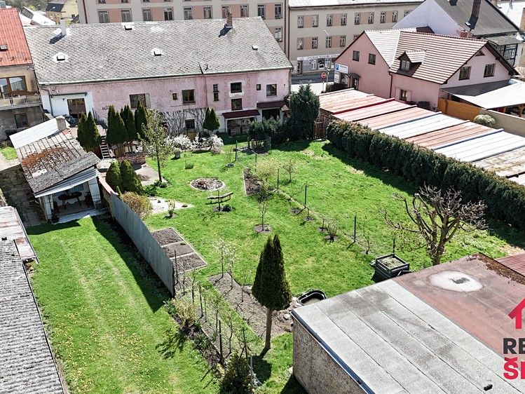Prodej komerční nemovitosti 251 m² - foto 4