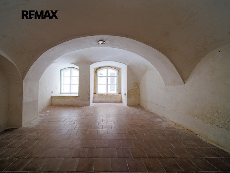 Prodej obchodního prostoru 158 m² - foto 5