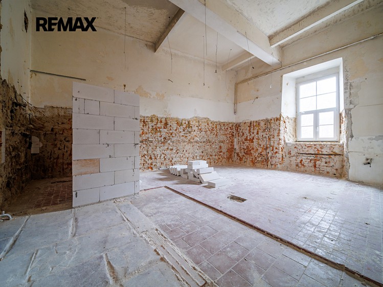 Prodej obchodního prostoru 158 m² - foto 7