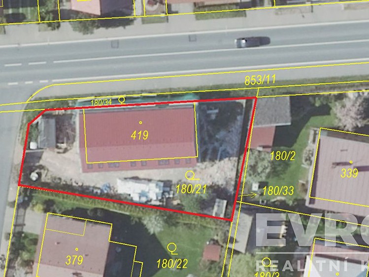 Prodej obchodního prostoru 64 m² - foto 2