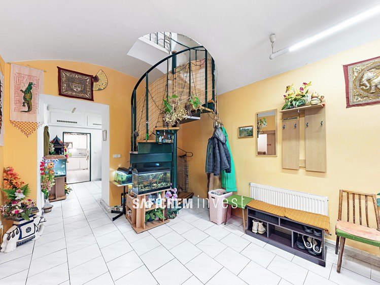 Prodej obchodního prostoru 92 m² - foto 3