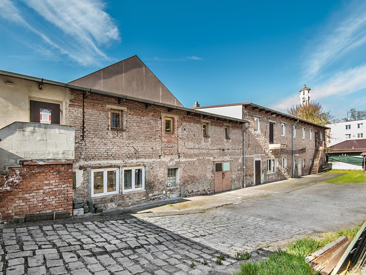 Prodej obchodního prostoru 340 m² - foto 3