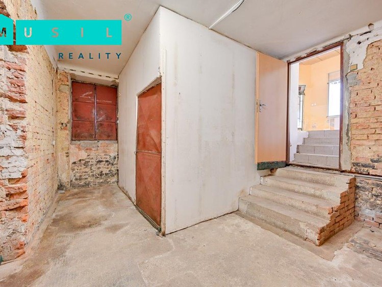 Prodej obchodního prostoru 77 m² - foto 6