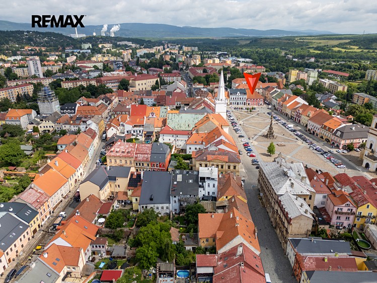 Prodej obchodního prostoru 710 m² - foto 4