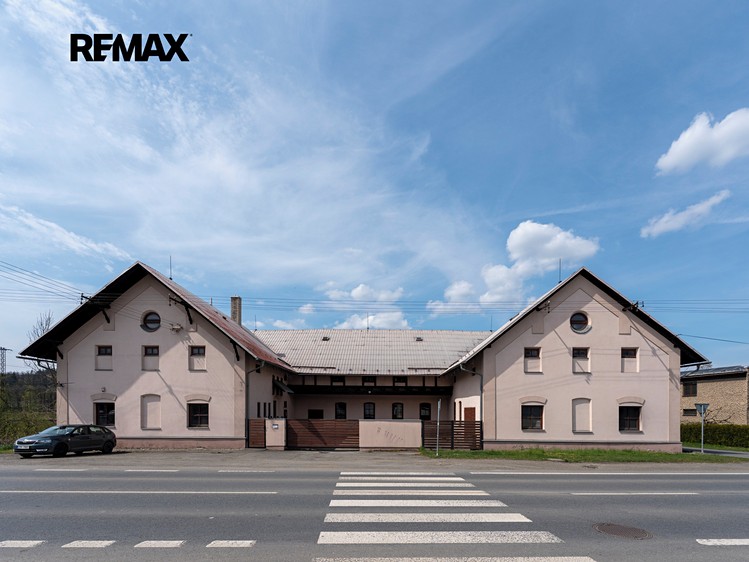 Prodej obchodního prostoru 1 080 m² - foto 1