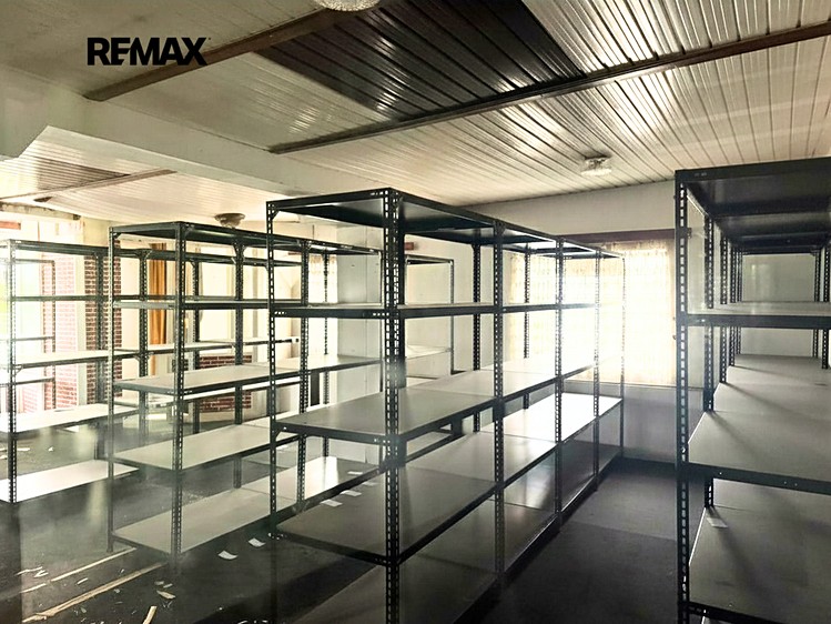 Prodej obchodního prostoru 377 m² - foto 6