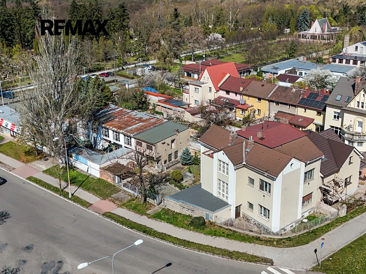 Prodej obchodního prostoru 553 m² - foto 1