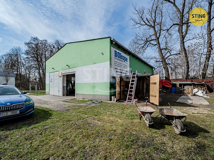 Prodej výrobní haly, prostoru 196 m² - foto 3