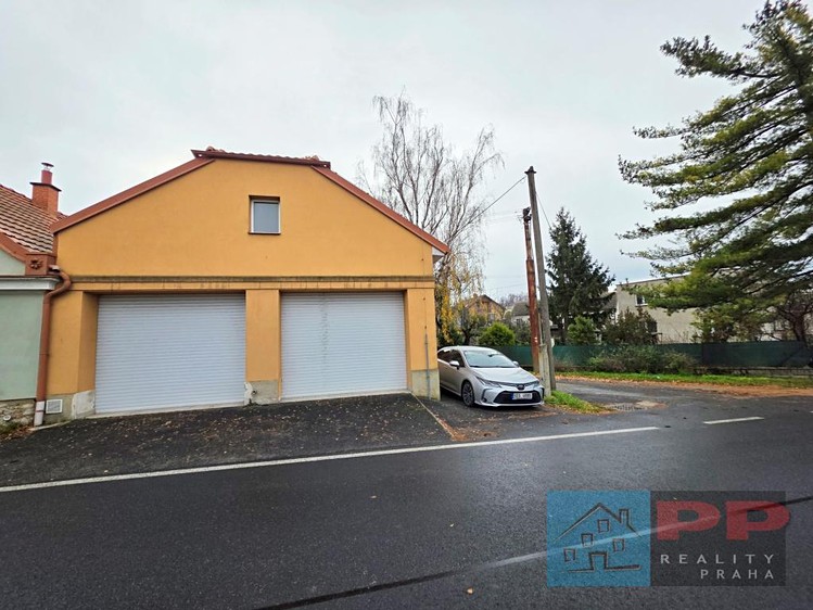 Prodej komerční nemovitosti 90 m² - foto 2