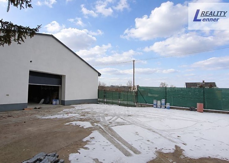 Prodej výrobní haly, prostoru 400 m² - foto 6