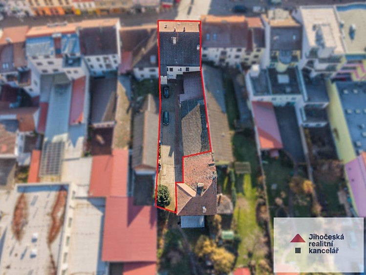 Prodej komerční nemovitosti 400 m² - foto 2