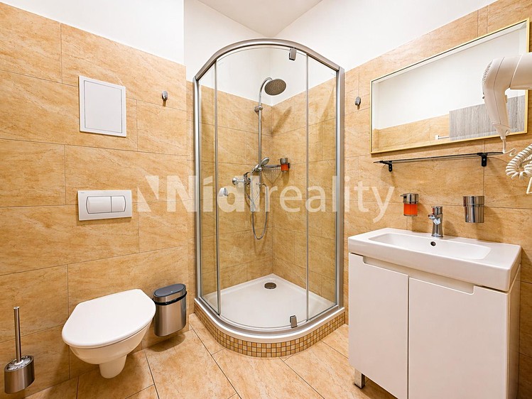 Prodej ubytovacího zařízení 900 m² - foto 8