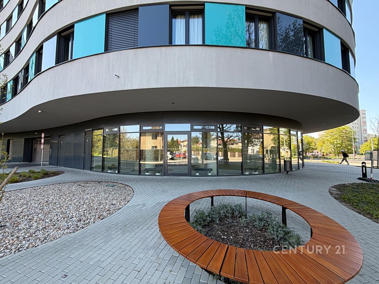 Prodej restaurace 315 m² - foto 1