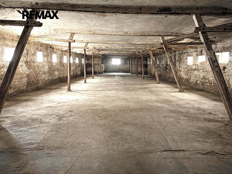 Prodej zemědělského objektu 1 200 m² - foto 3
