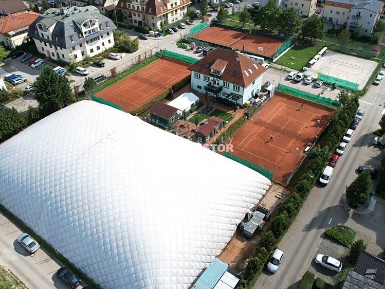 Prodej komerční nemovitosti 500 m² - foto 2