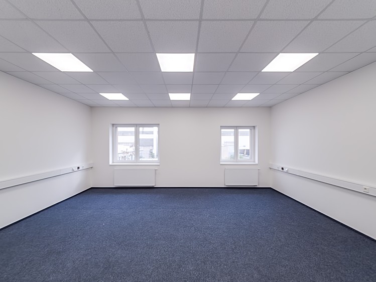 Prodej kanceláře 350 m² - foto 4