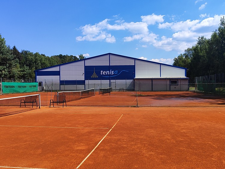 Prodej komerční nemovitosti 1 500 m² - foto 1