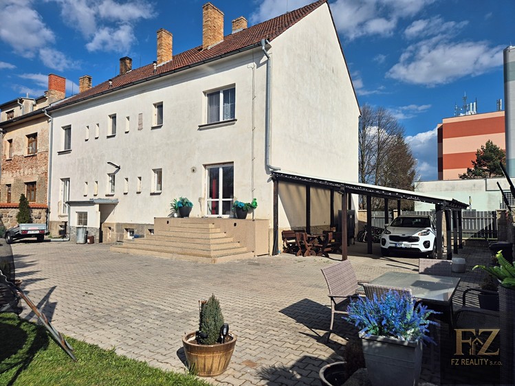 Prodej činžovního domu 330 m² - foto 5