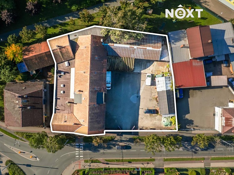 Prodej obchodního prostoru 1 871 m² - foto 1