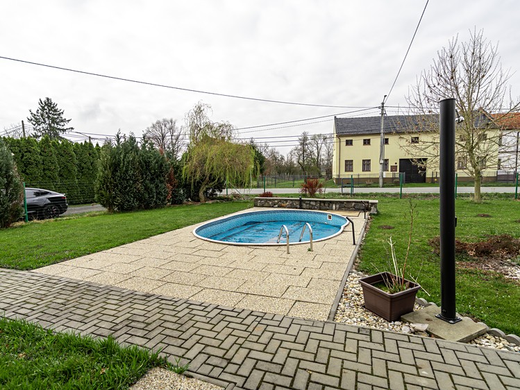 Prodej činžovního domu 218 m² - foto 6