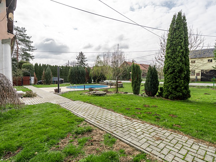 Prodej činžovního domu 218 m² - foto 5