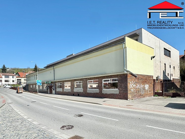 Prodej činžovního domu 3 138 m² - foto 3