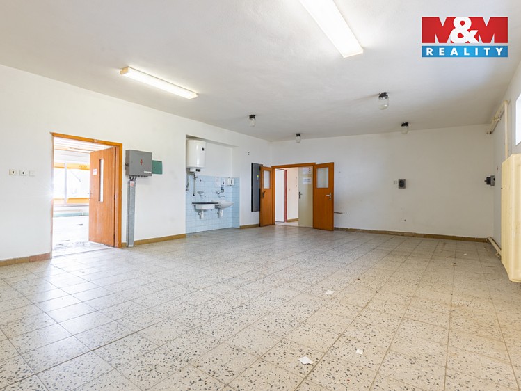 Prodej obchodního prostoru 263 m² - foto 2
