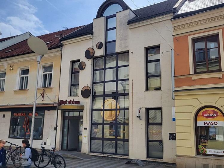 Prodej kanceláře 1 111 m² - foto 1