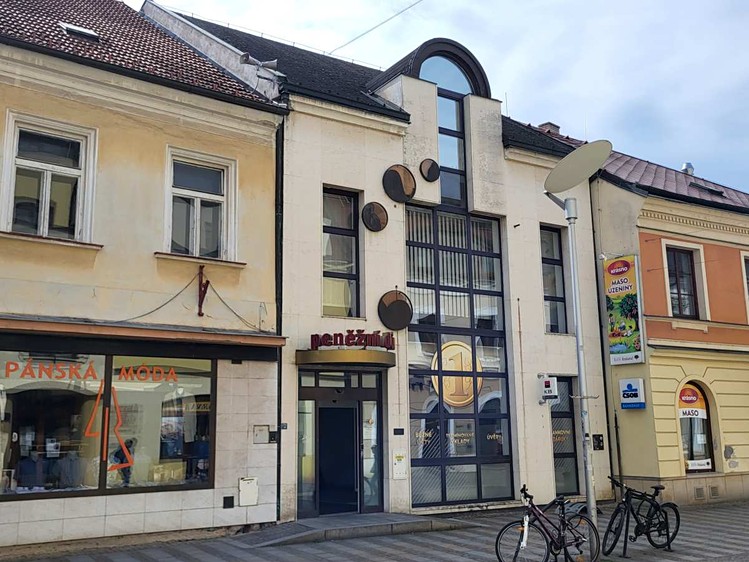 Prodej kanceláře 1 111 m² - foto 2