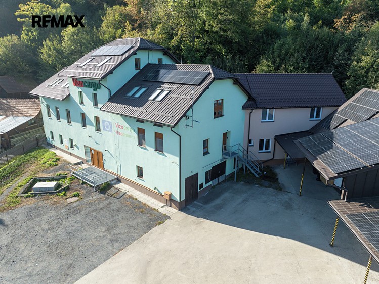 Prodej obchodního prostoru 1 076 m² - foto 4
