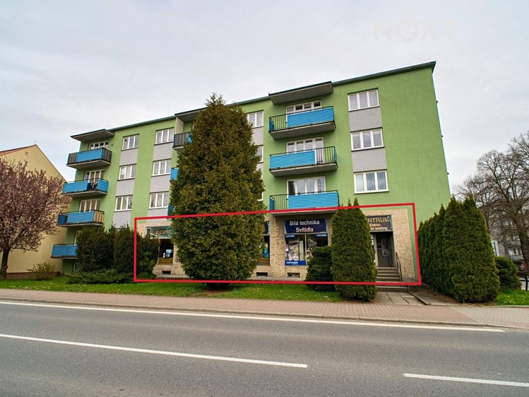 Prodej obchodního prostoru 206 m² - foto 1