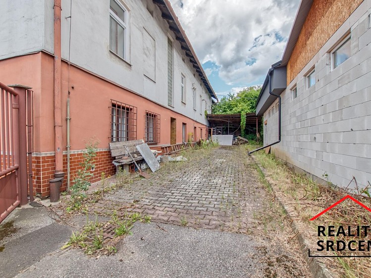 Prodej komerční nemovitosti 600 m² - foto 8