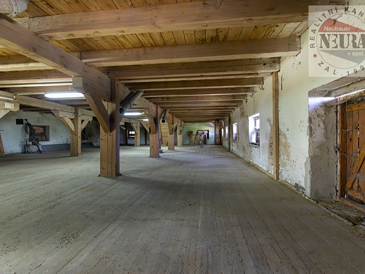 Prodej zemědělského objektu 25 561 m² - foto 7
