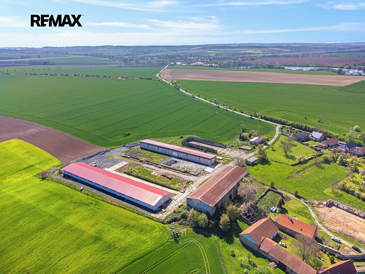 Prodej výrobní haly, prostoru 3 690 m² - foto 7
