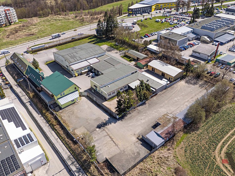 Prodej komerční nemovitosti 825 m² - foto 4