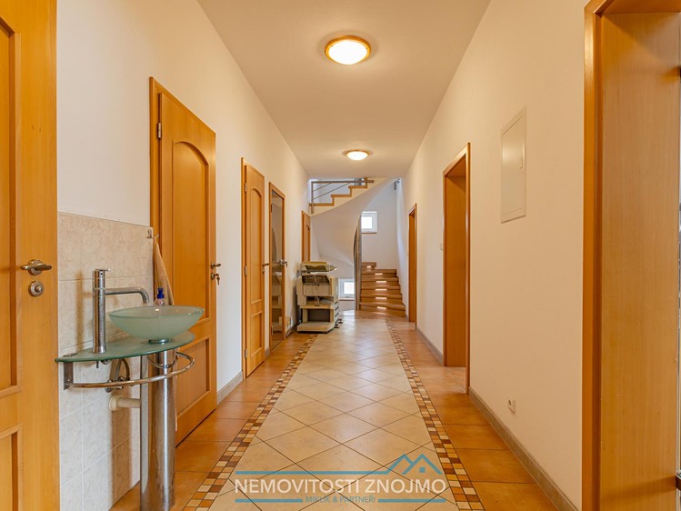 Prodej obchodního prostoru 3 355 m² - foto 8