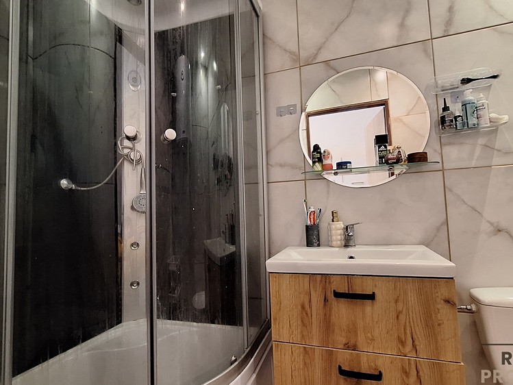 Prodej činžovního domu 229 m² - foto 4