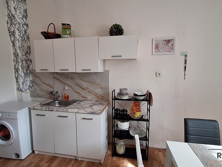 Prodej činžovního domu 229 m² - foto 7