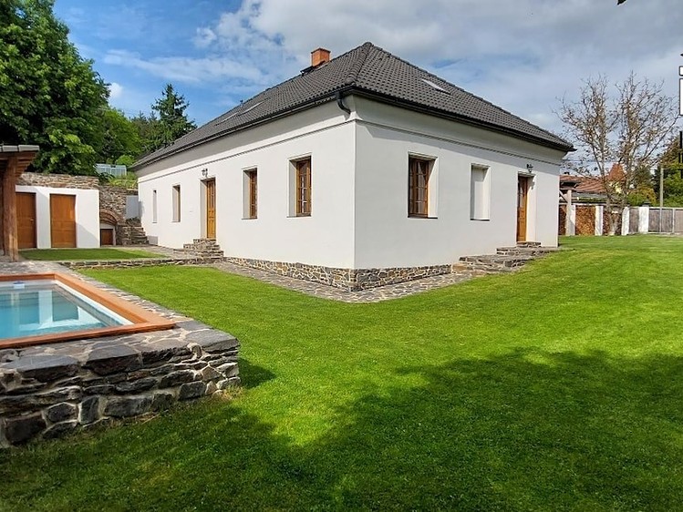 Prodej ubytovacího zařízení 212 m² - foto 2