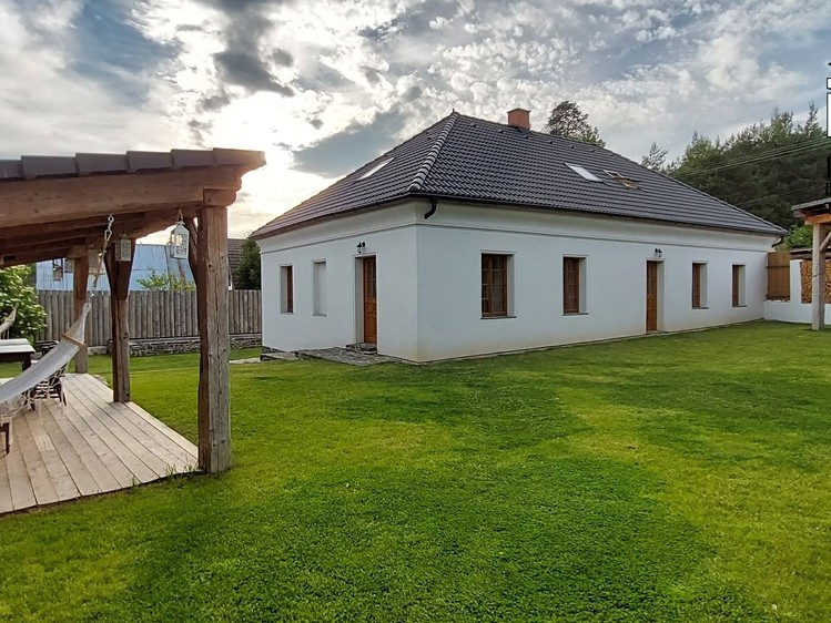 Prodej ubytovacího zařízení 212 m² - foto 1