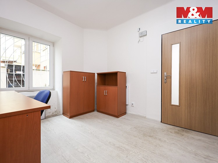 Prodej kanceláře 35 m² - foto 3