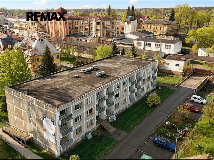 Prodej činžovního domu 1 800 m² - foto 1