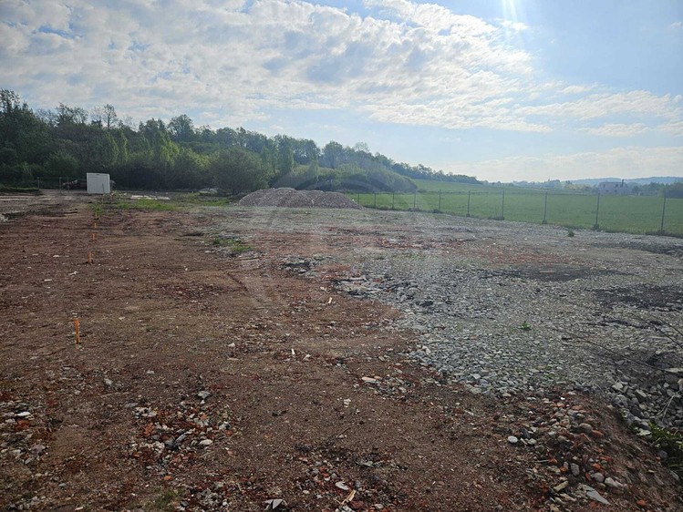Prodej skladového prostoru 1 520 m² - foto 1